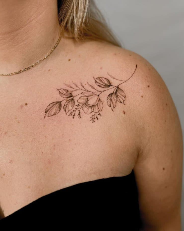 23 Captivating Collarbone Tattoos To Spark Your Interest 2