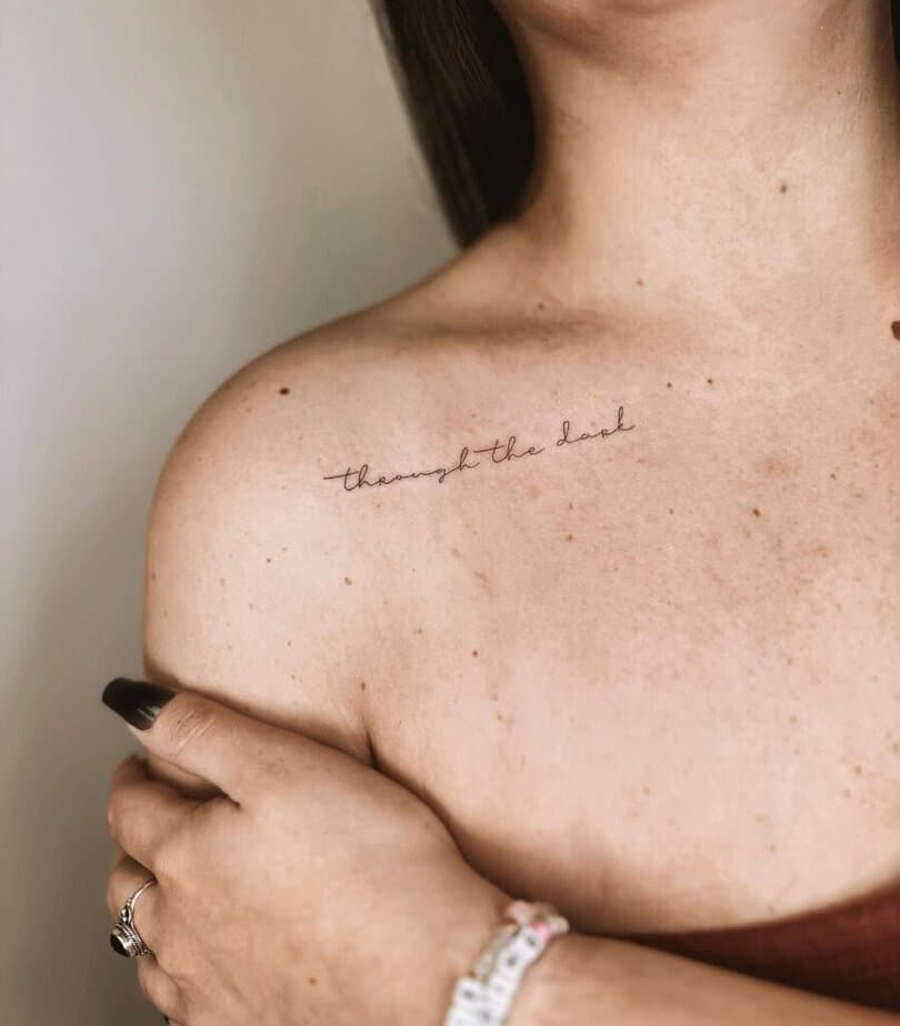 23 Captivating Collarbone Tattoos To Spark Your Interest 6