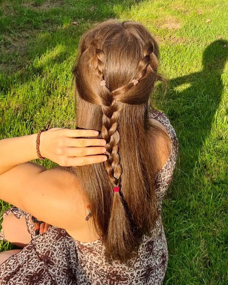 24. Bohemian half up braid