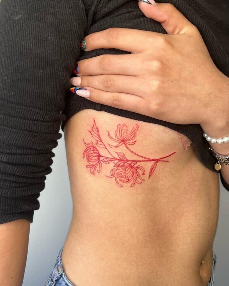25 Remarkable Rib Tattoos That8217ll Totally Be Worth The Pain 10