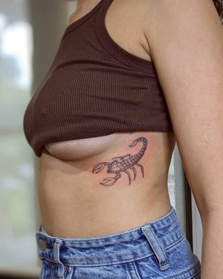 25 Remarkable Rib Tattoos That'll Totally Be Worth The Pain