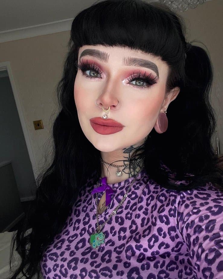 These 30 Gorgeous Goth Makeup Looks Will Put A Spell On You