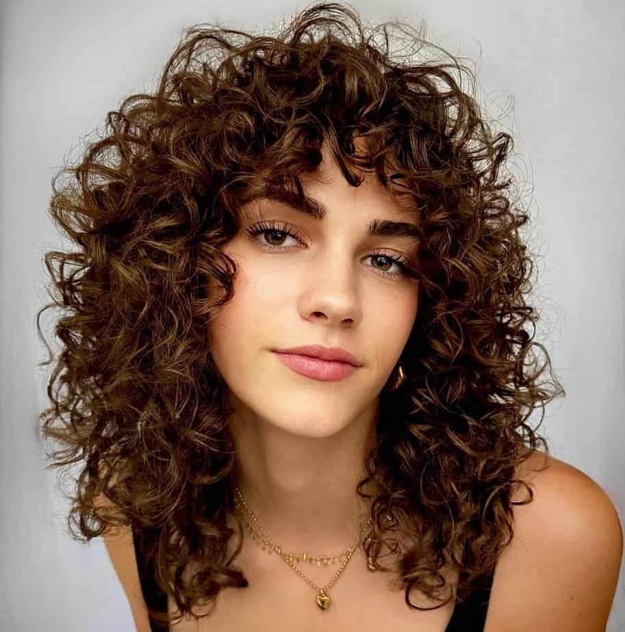 Bad Hair Days? Not With These 40 Shoulder-Length Curly Hairstyles!