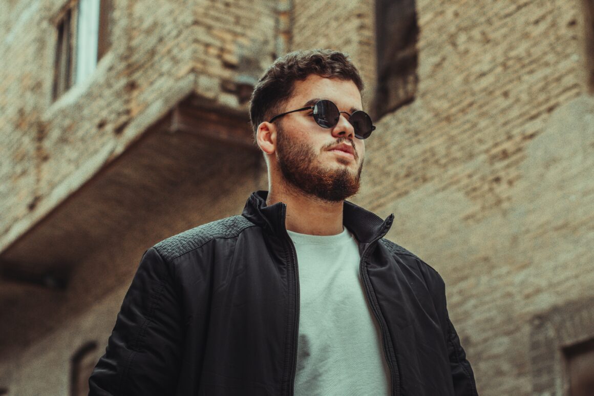 9 Types of Men You Should Think Twice Before Dating