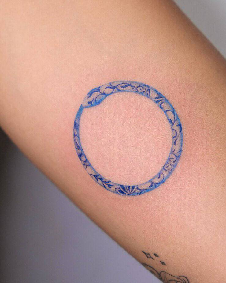 Blue ouroboros