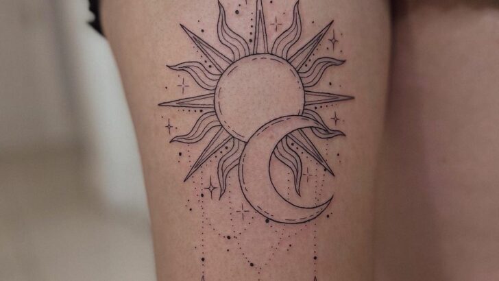 18 Stunning Crescent Moon Tattoos That Are Out Of This World