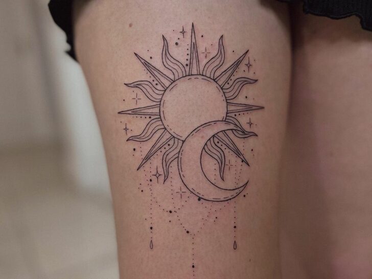 18 Stunning Crescent Moon Tattoos That Are Out Of This World