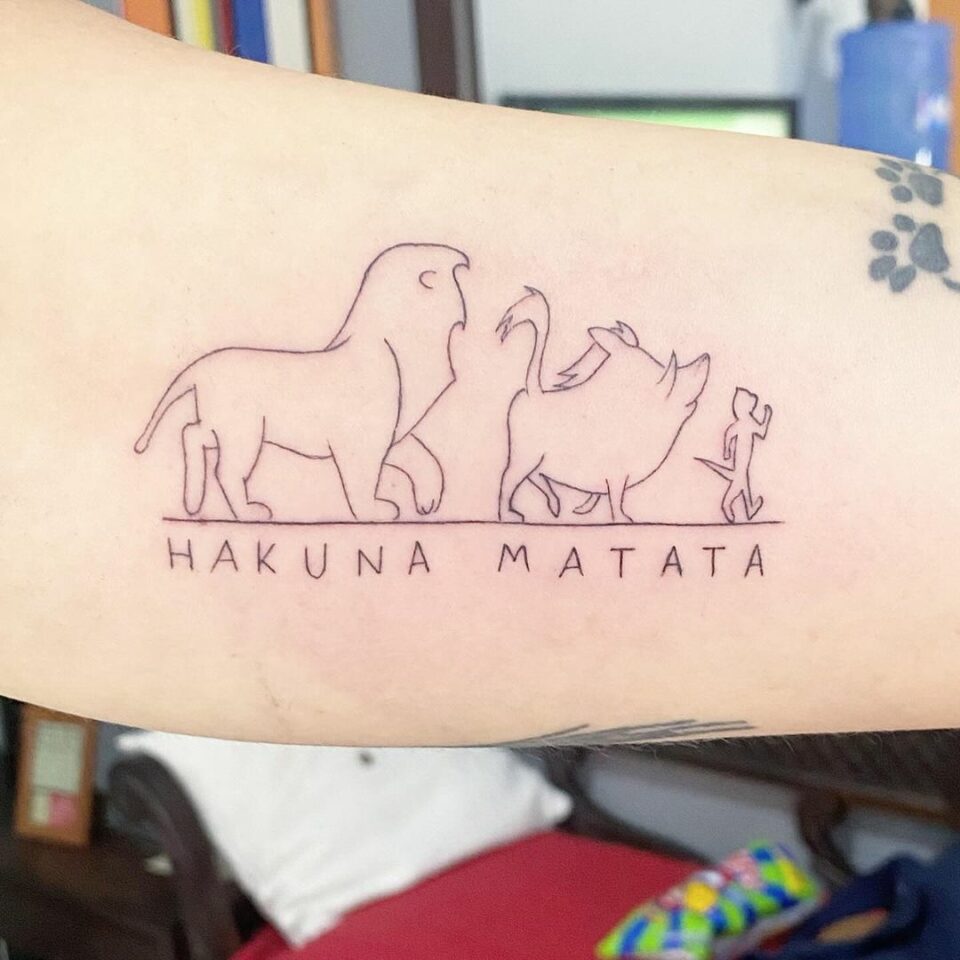 18 Fun Hakuna Matata Tattoos To Live By