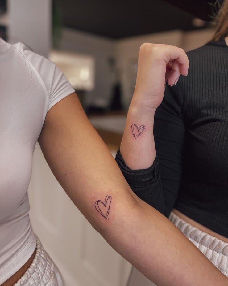 18 Minimalist Heart Outline Tattoos to Steal Yours