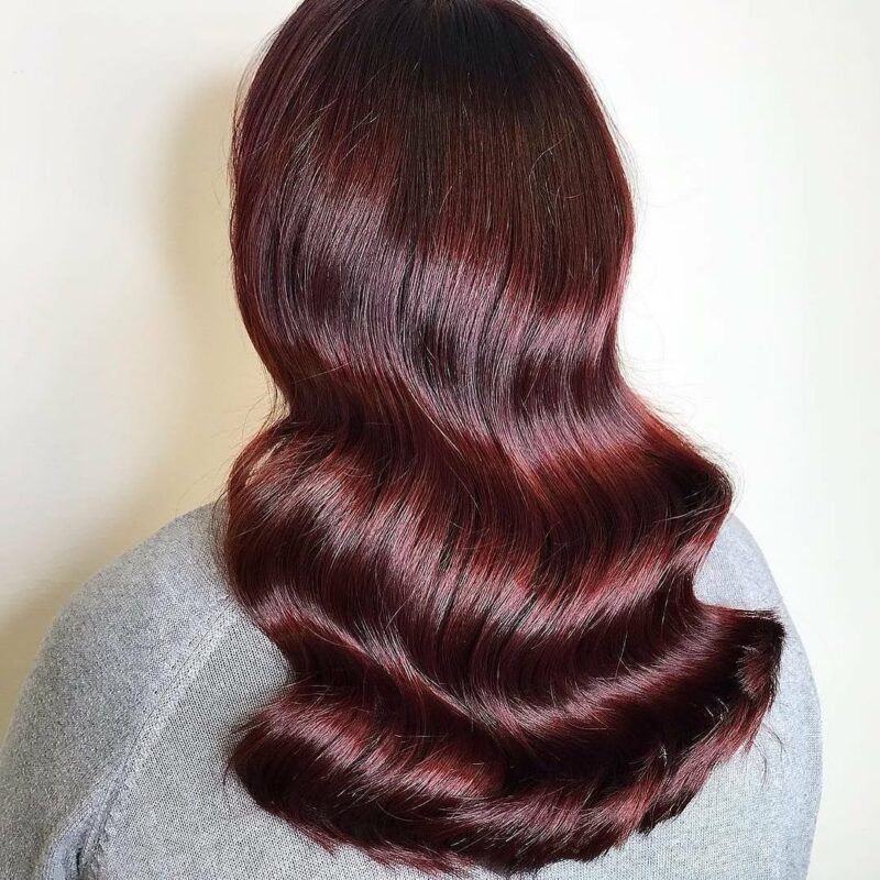 34 Enchanting Cherry Red Hair Ideas That Will Capture Hearts