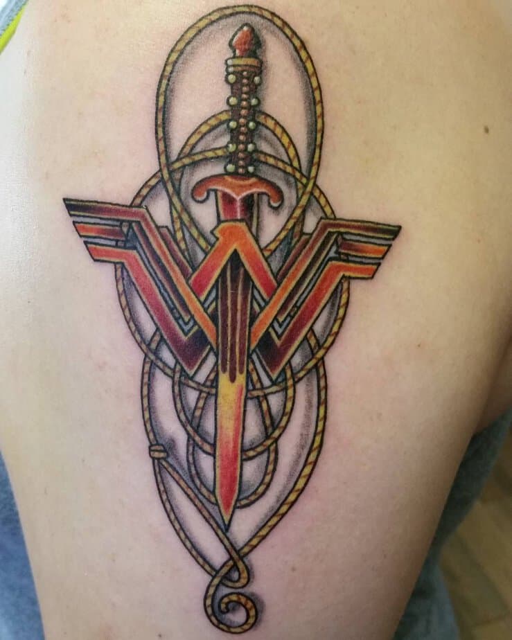 18 Wonder Woman Tattoos That Are Wonder-fully Fierce