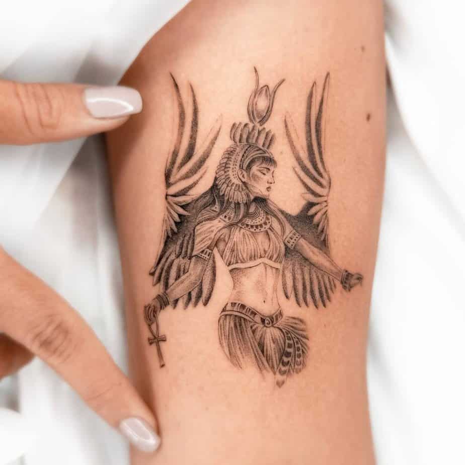 20 Incredible Illustrative Tattoos That Draw You In