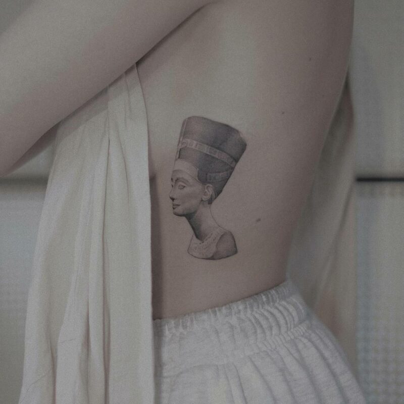 20 Stunning Nefertiti Tattoo Designs That Are Fit For A Queen