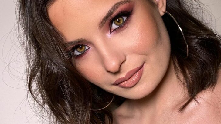 36 Most Mesmerizing Makeup Looks For Hazel Eyes