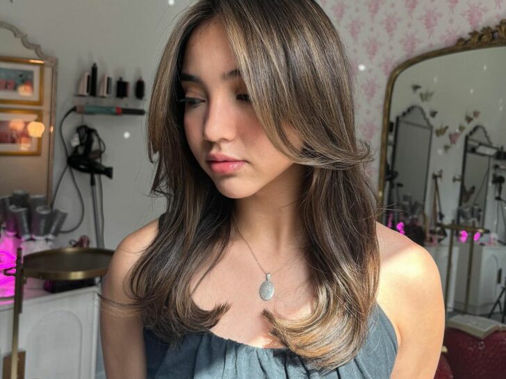 28 Sandy Brown Hair Looks For The Ultimate Beach Babe Vibe