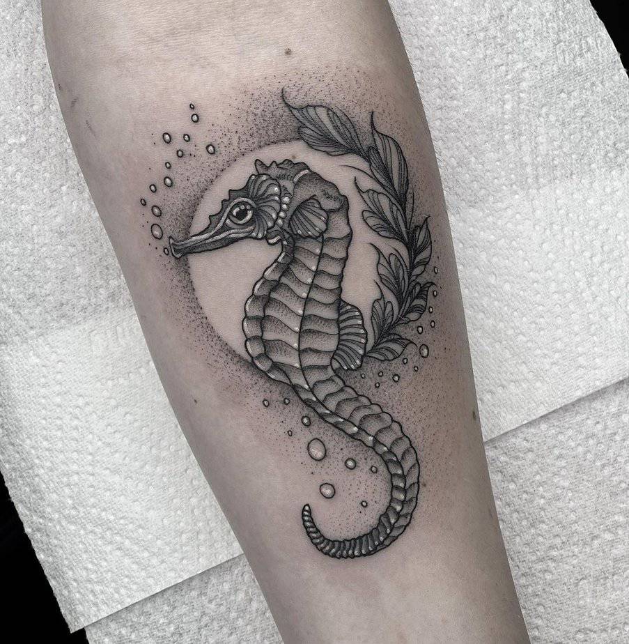 Dive Into These 20 Stunning Seahorse Tattoo Ideas