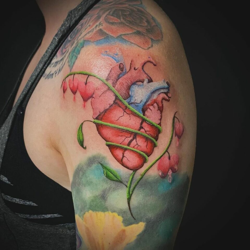 18 Fascinating Bleeding Heart Tattoos For The Love-Stricken