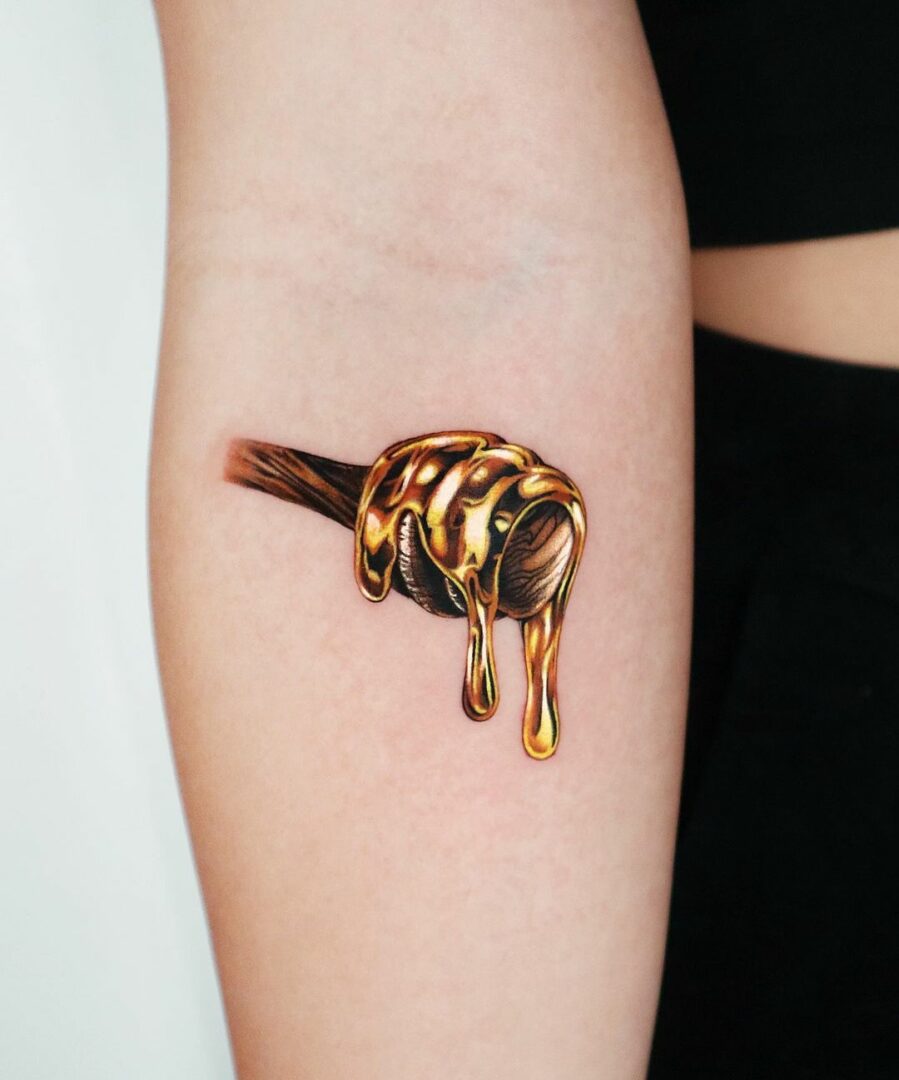 18 Eye-catching Gold Tattoos To Add A Luster To Your Life