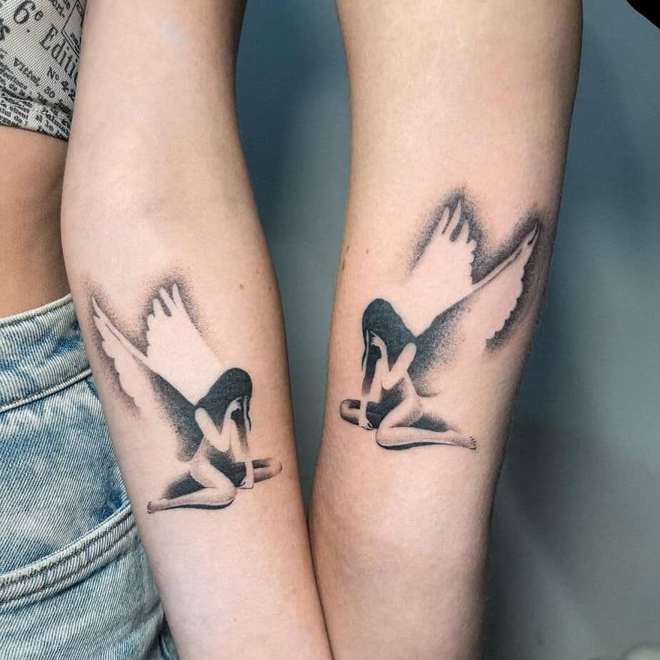 20 Intriguing Graphic Tattoos For Those Who Dare To Stand Out