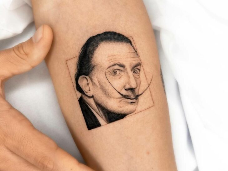 18 Micro-realistic Tattoos: Small Art with Big Impact