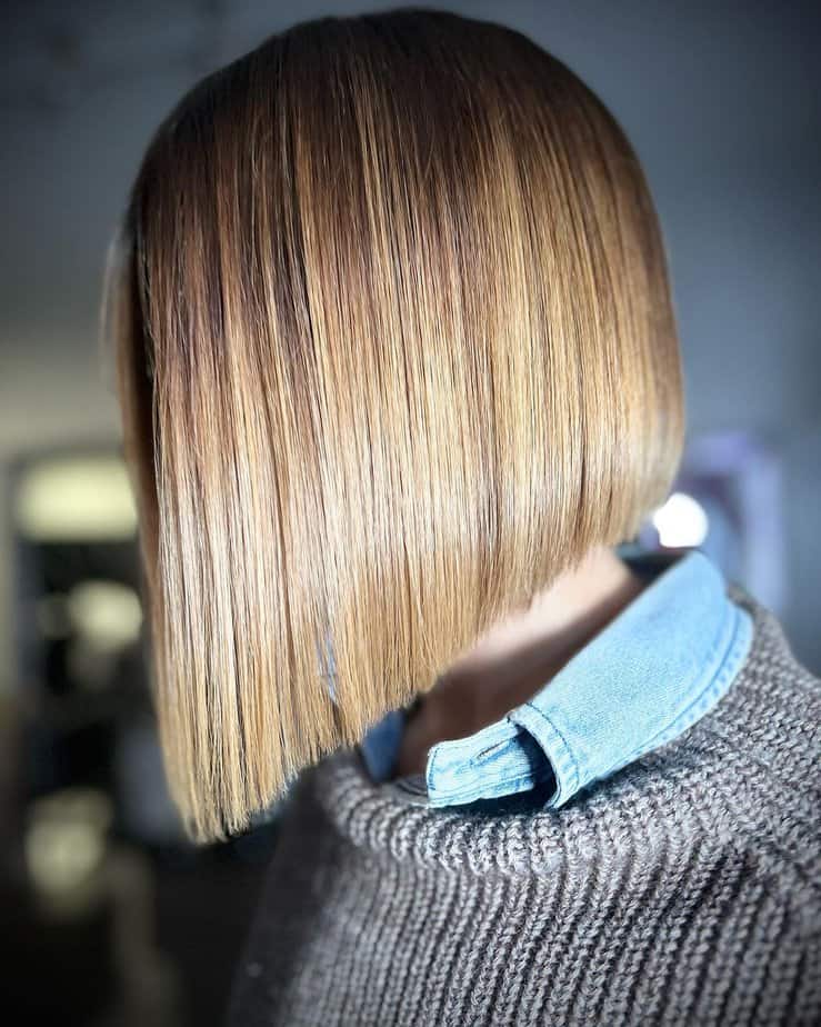 35 Classy Angled Bob Haircuts For A Polished Look