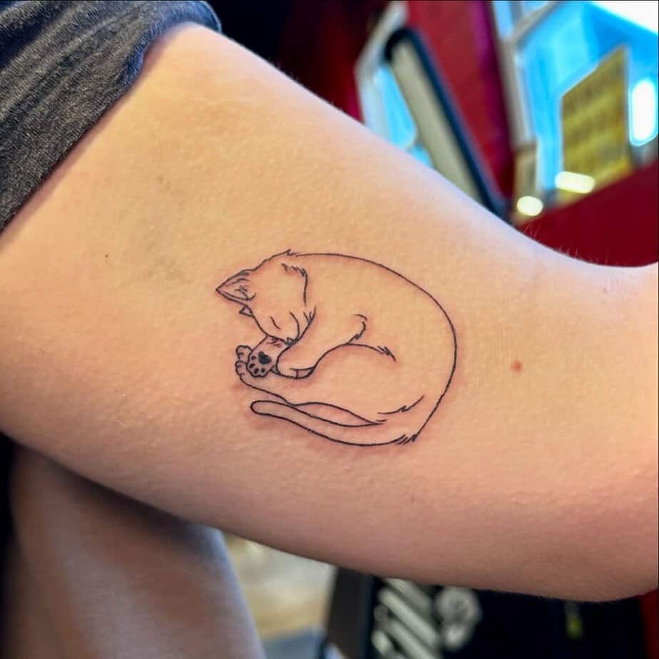 18 Meow-tastic Cat Outline Tattoos To Adore