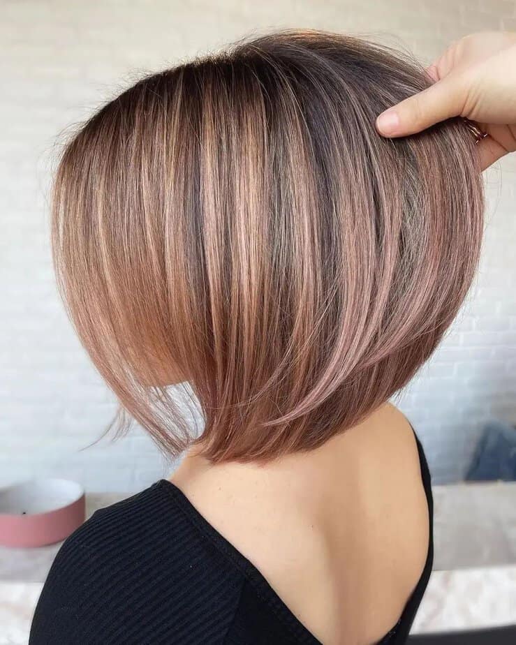 35 Classy Angled Bob Haircuts For A Polished Look