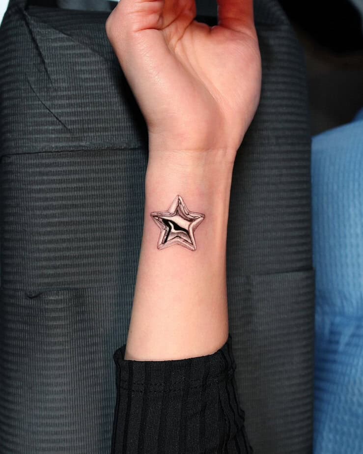 Starry wrist