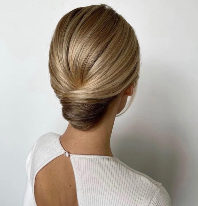 The 40 Most Bun-believable Chignon Hairstyle Ideas