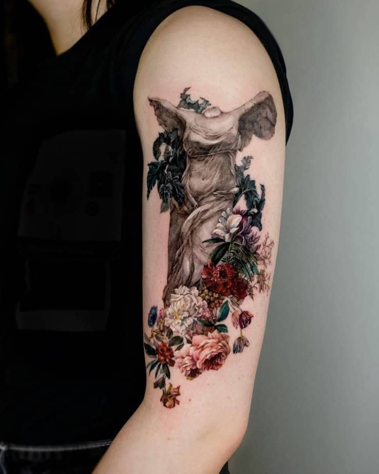 Winged Victory of Samothrace tattoo