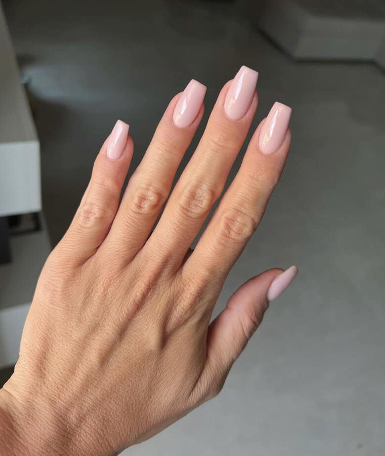 33 Elegant And Fun Light Pink Nail Ideas You Need To Try