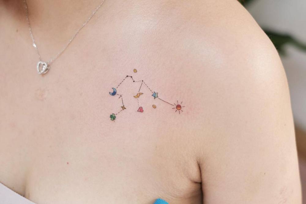 10. Colorful Aquarius constellation with personality