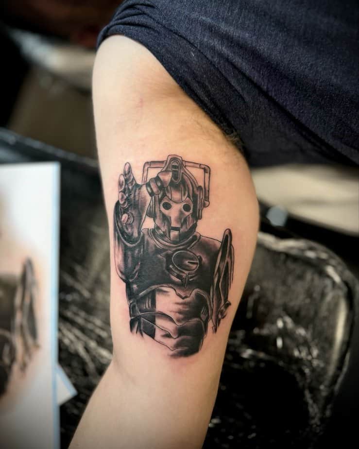 Don't Blink Or You'll Miss These 20 Stunning Doctor Who Tattoo Designs