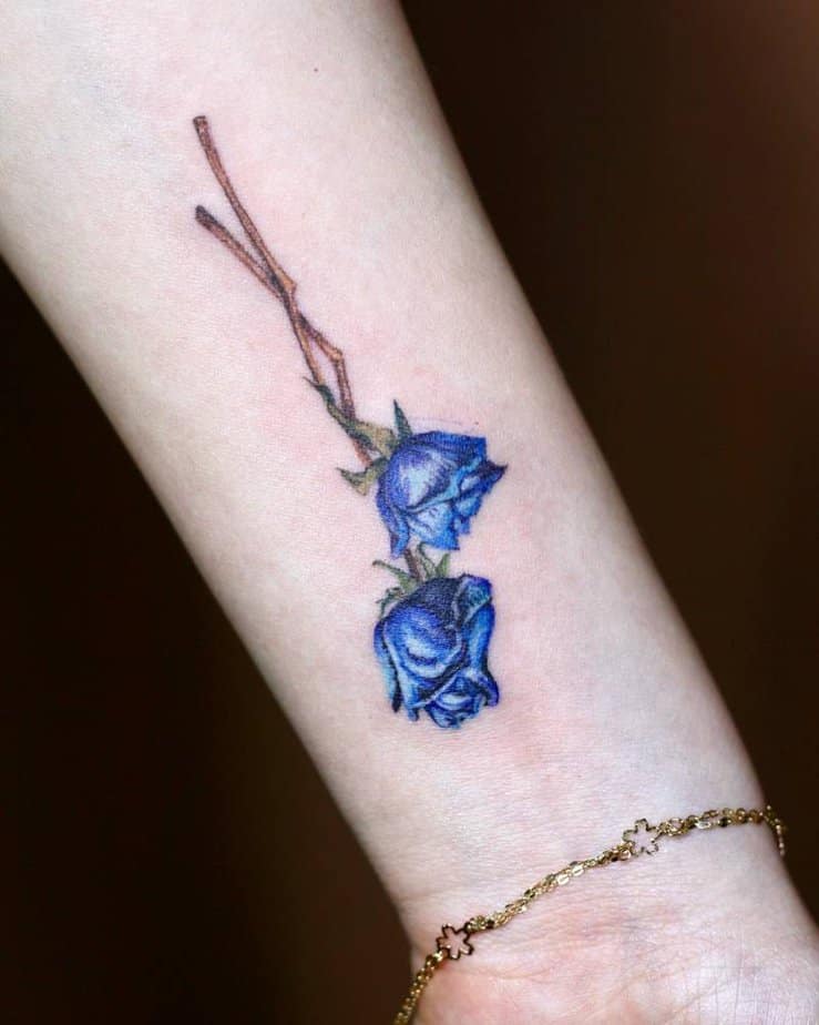 20 Adorable Flower Wrist Tattoo Ideas That Will Grow On You