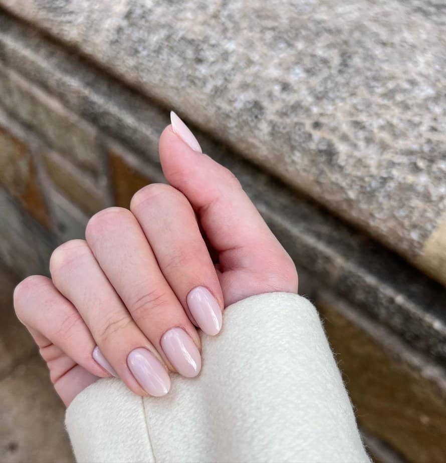 33 Elegant And Fun Light Pink Nail Ideas You Need To Try