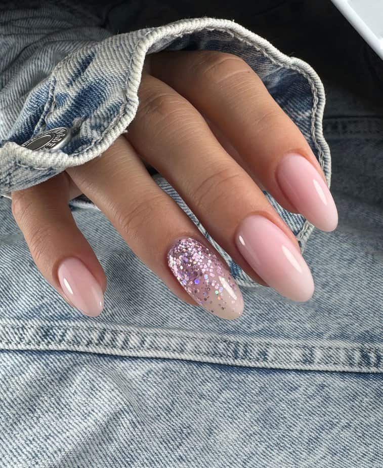 33 Elegant And Fun Light Pink Nail Ideas You Need To Try