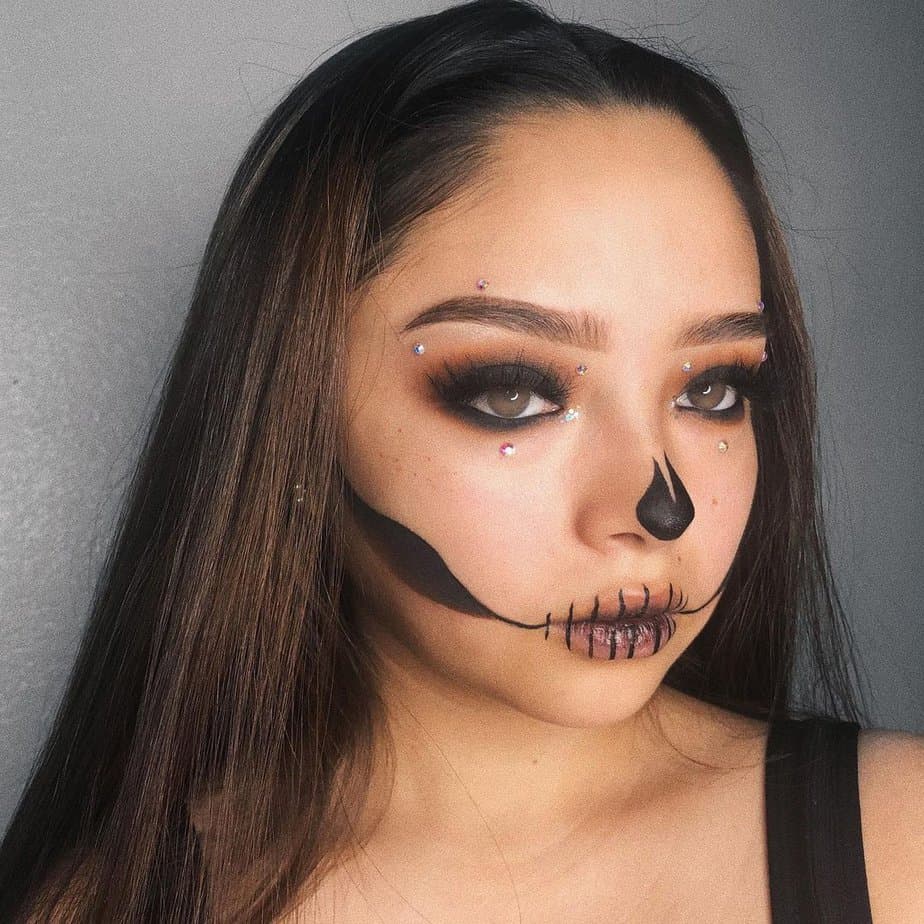 33 Easy Halloween Makeup Looks To Dominate The Spooky Season