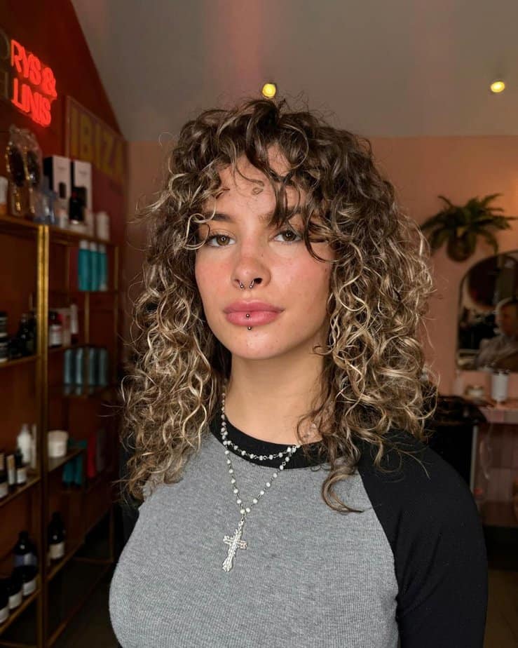 40 Curly Balayage Hair Ideas That Will Curl Your Toes