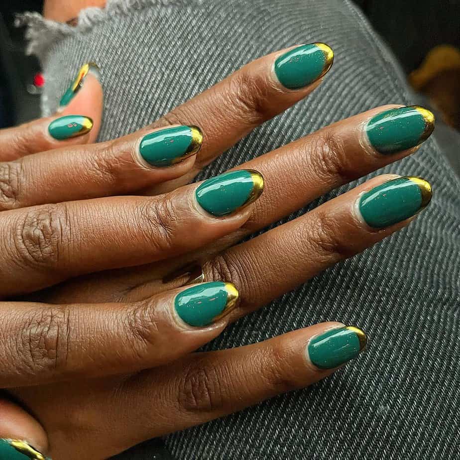 40 Gorgeous Green Chrome Nail Ideas To Make Everyone Green With Envy