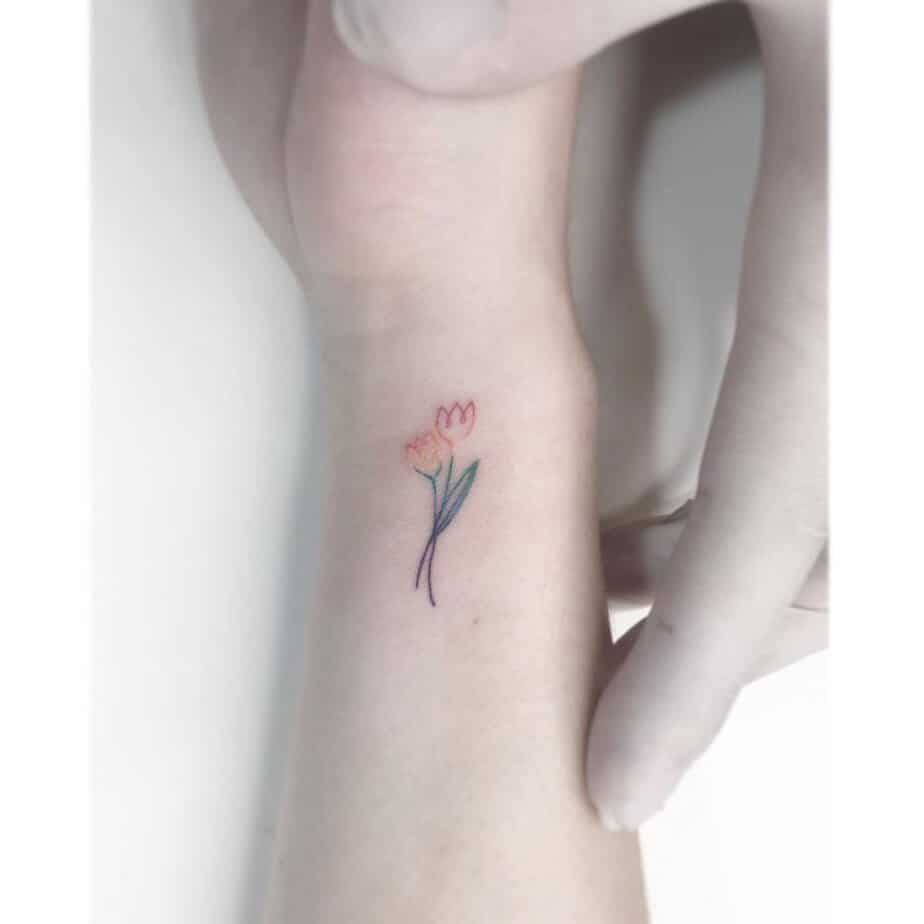 20 Adorable Flower Wrist Tattoo Ideas That Will Grow On You