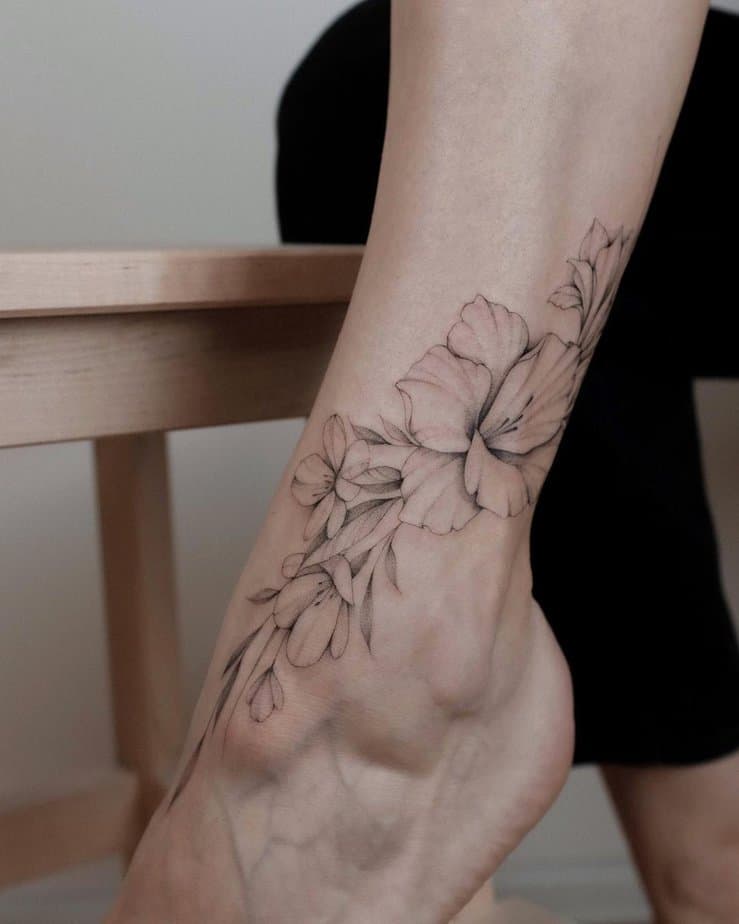 6. Elegant gladiolus on the ankle