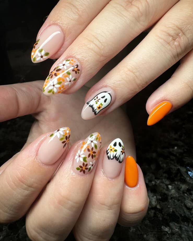 Trick Or Treat Yourself with 39 Simple Halloween Nails You’ll Love