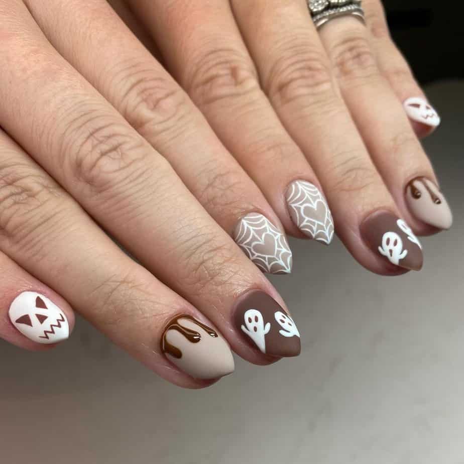 Trick Or Treat Yourself with 39 Simple Halloween Nails You’ll Love