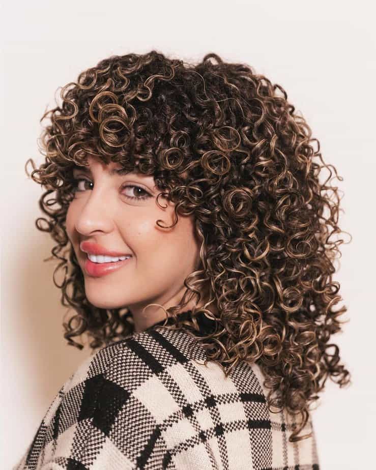 40 Curly Balayage Hair Ideas That Will Curl Your Toes