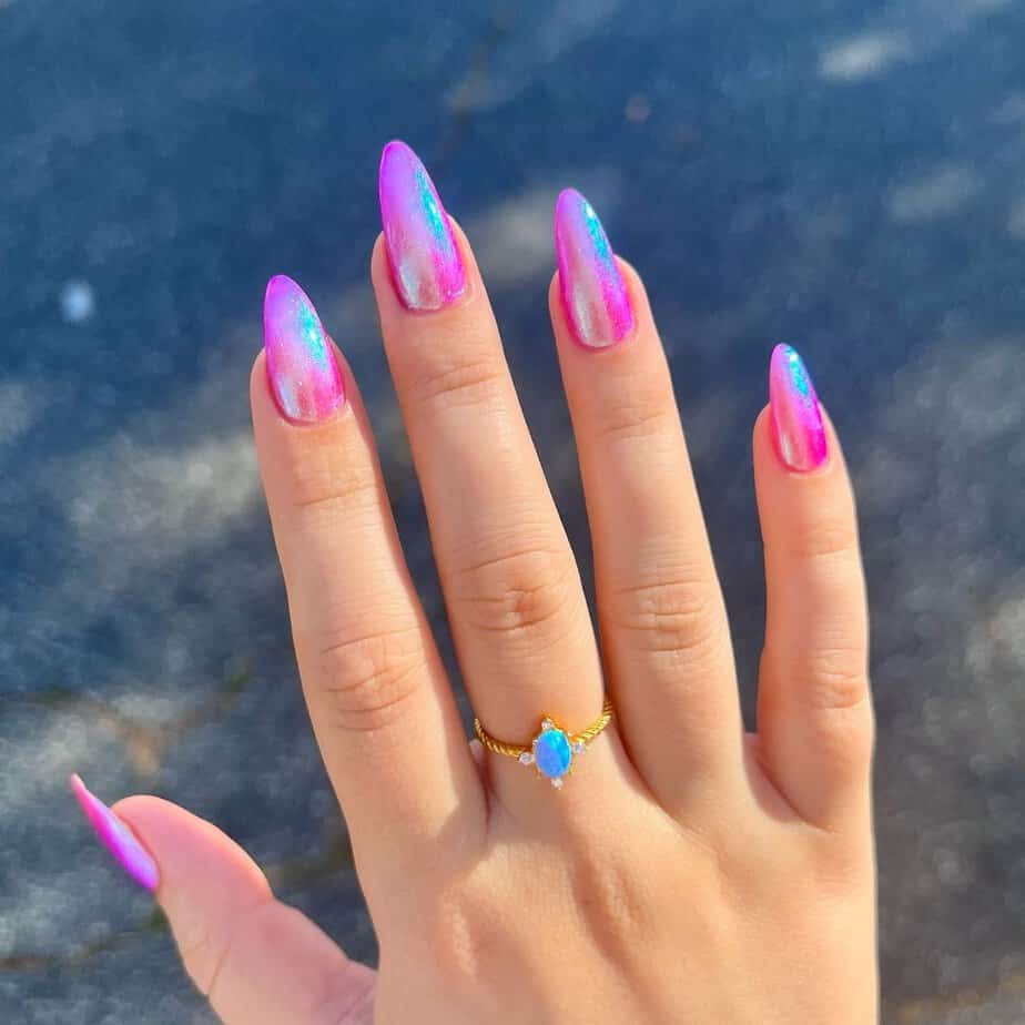 36 Enchanting Shimmer Nails To Glow Wherever You Go