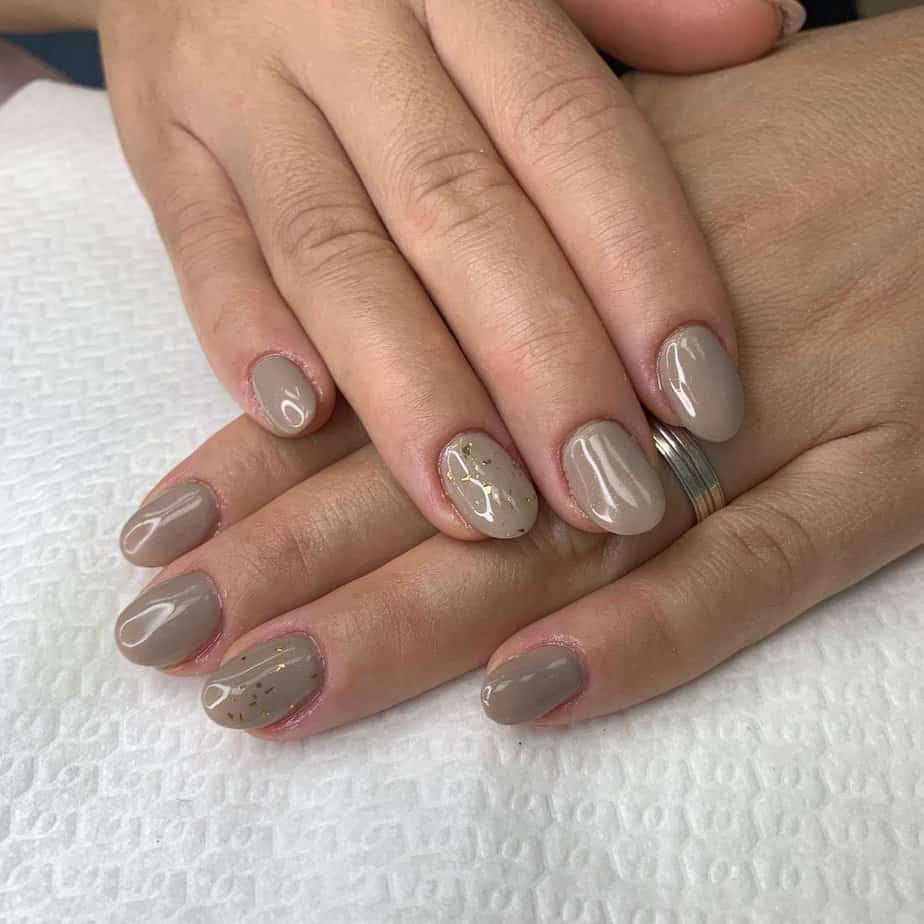 36 Creative Nail Ideas For October To Perfect Your Fall Vibe