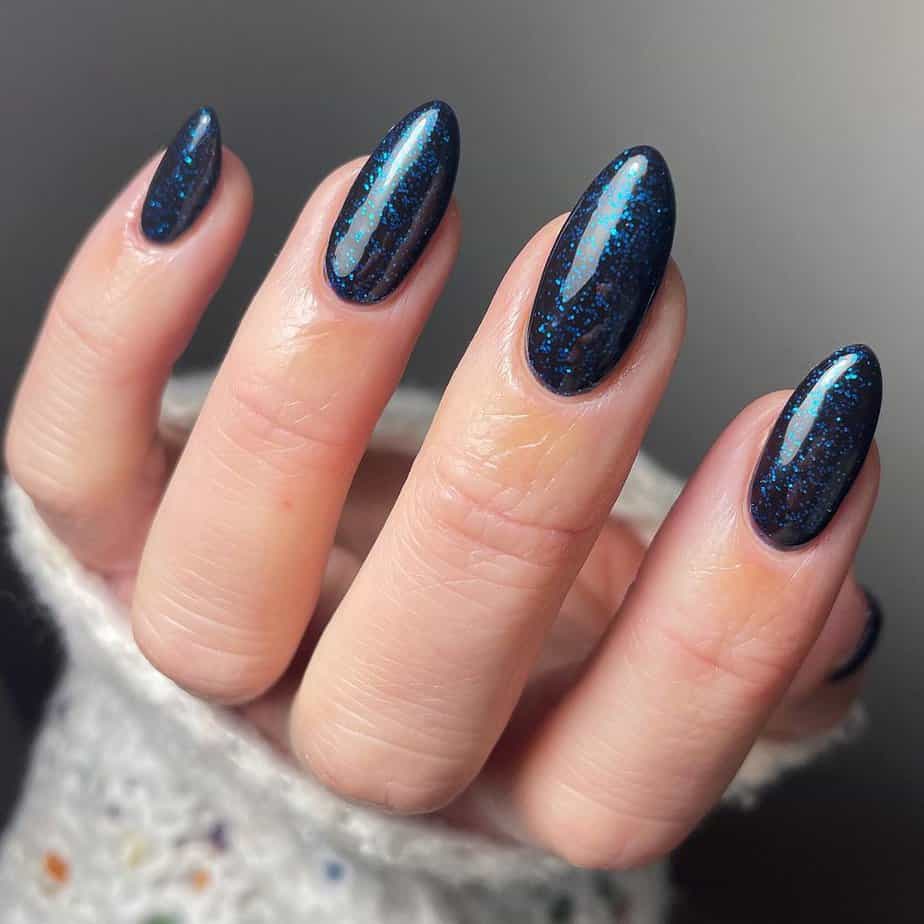 36 Stunning Winter Gel Nail Ideas To Shine All Season Long