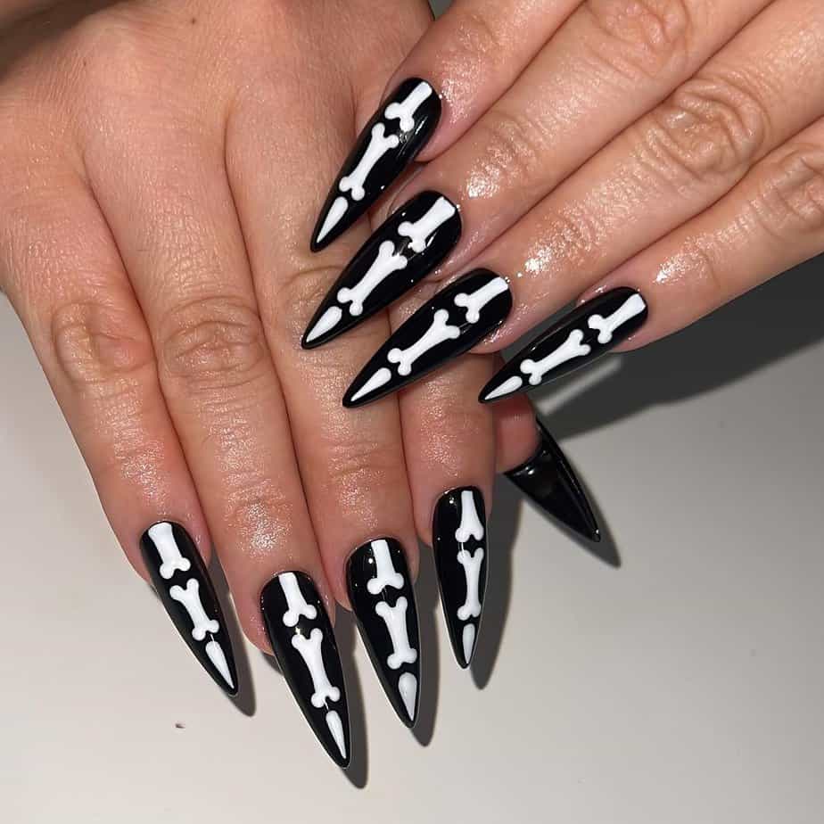 Bone nails