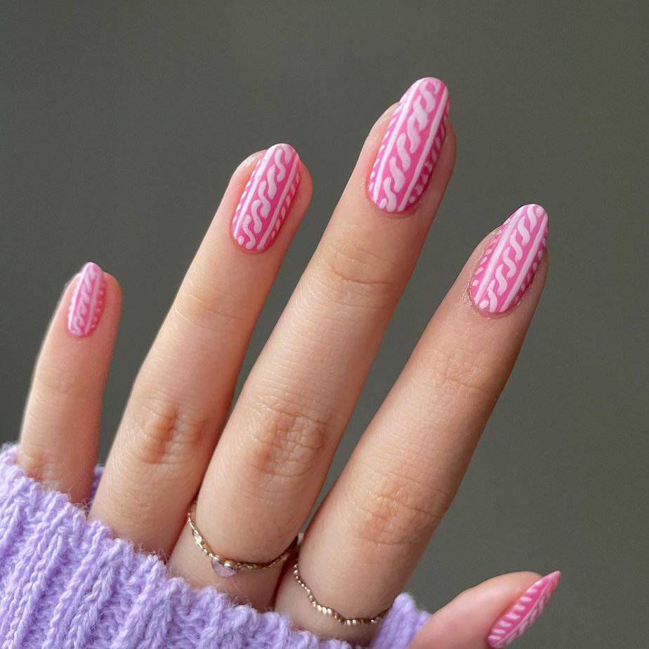 32 Cute Sweater Nails To Warm Up Your Tips