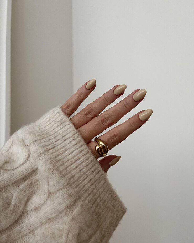 Deep beige nails